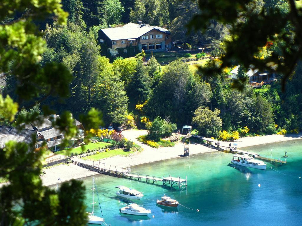 Angostura Hotel